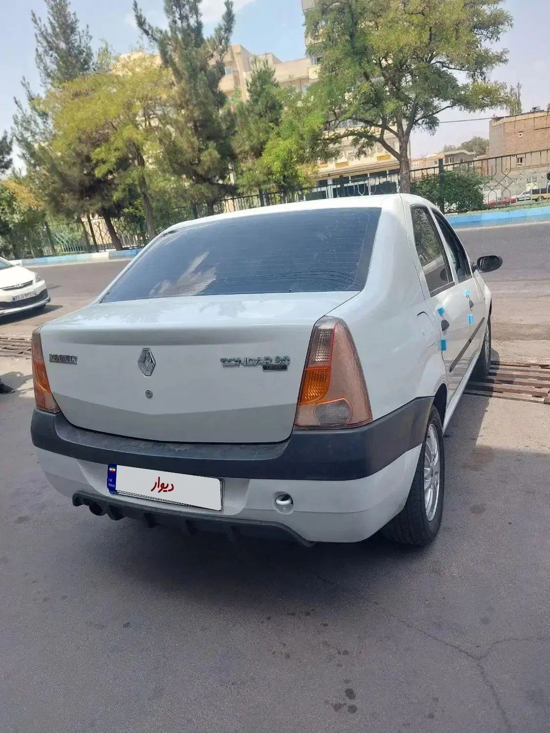 رنو تندر 90 E2 - 1396