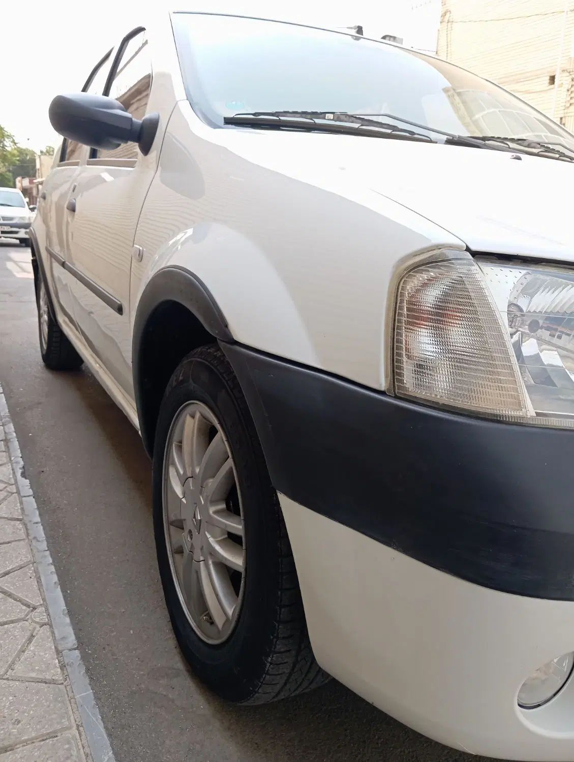 رنو تندر 90 E2 - 1395