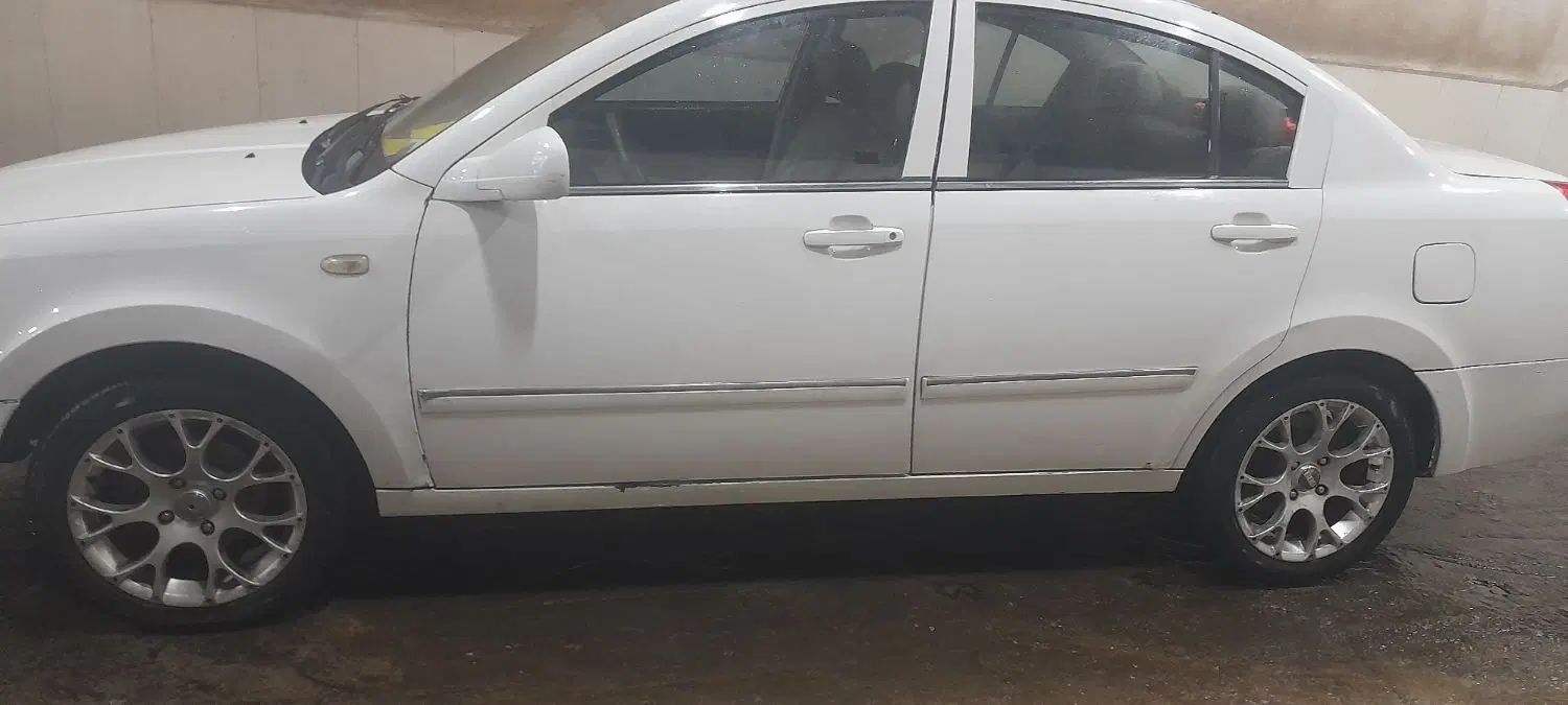 ام وی ام 530 دنده ای - 1391