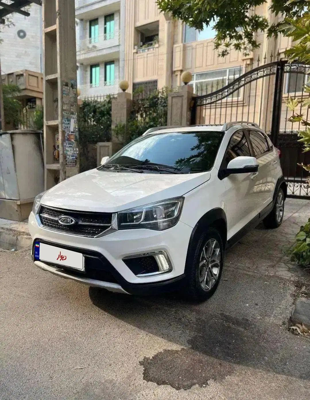 خودرو ام وی ام، X22 آگهی ann_19935239