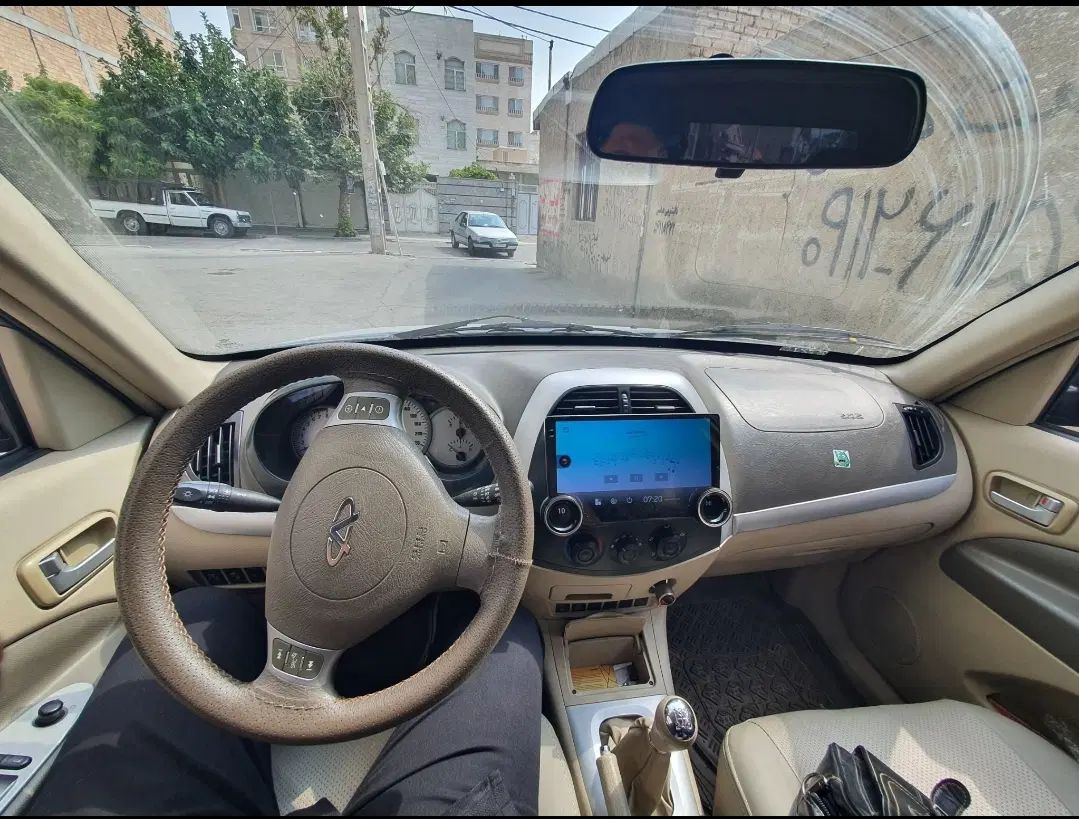 ام وی ام X33 دنده‌ای ساده - 1391