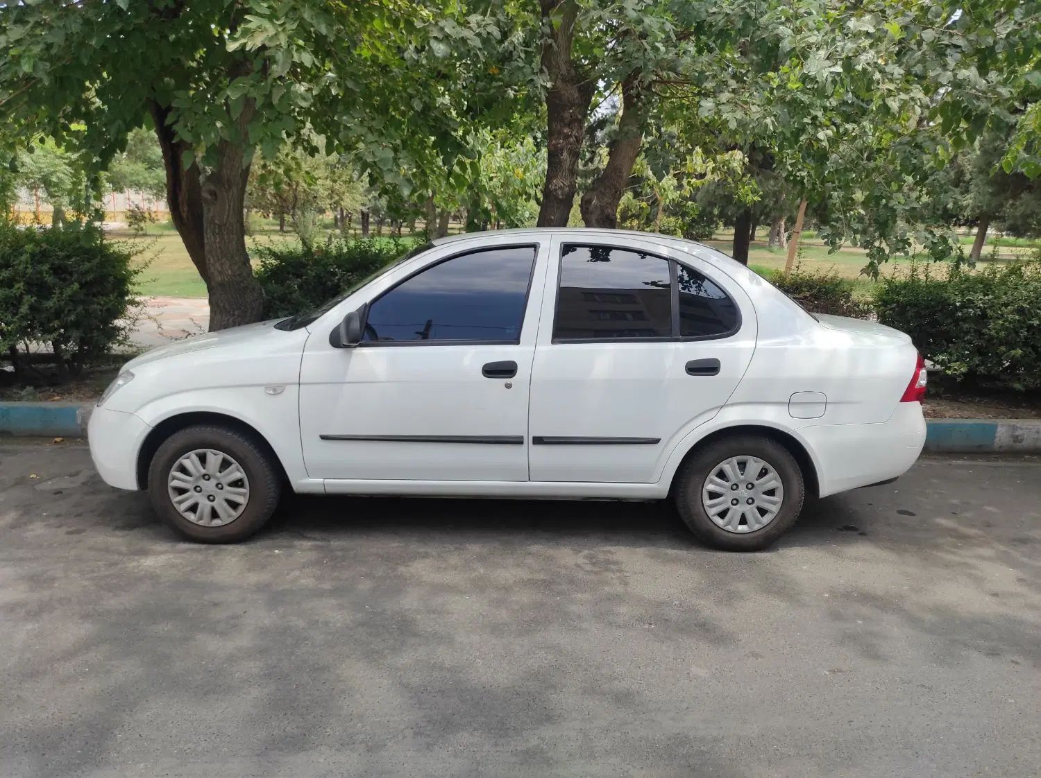 تیبا صندوق دار SX - 1399