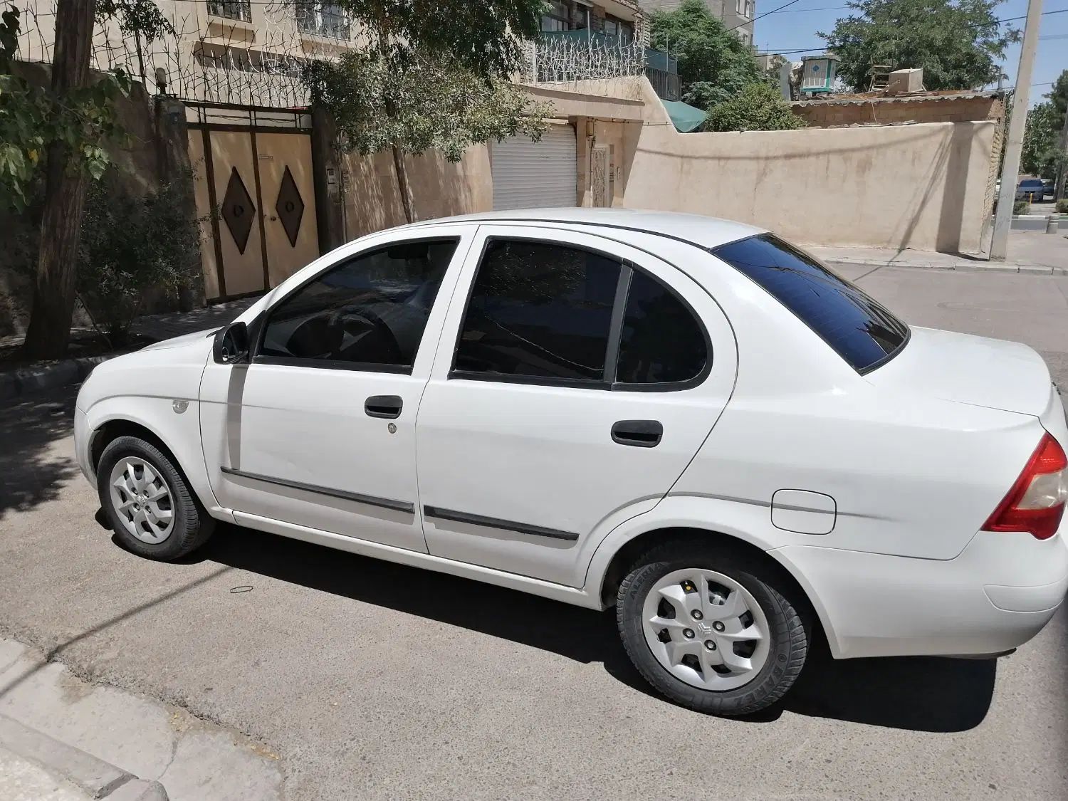 تیبا صندوق دار SX - 1398