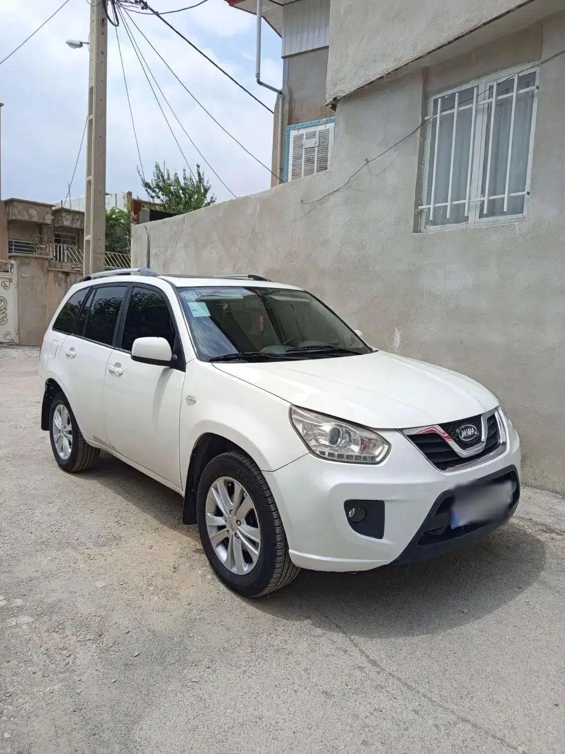 خودرو ام وی ام، X33 آگهی ann_19935784