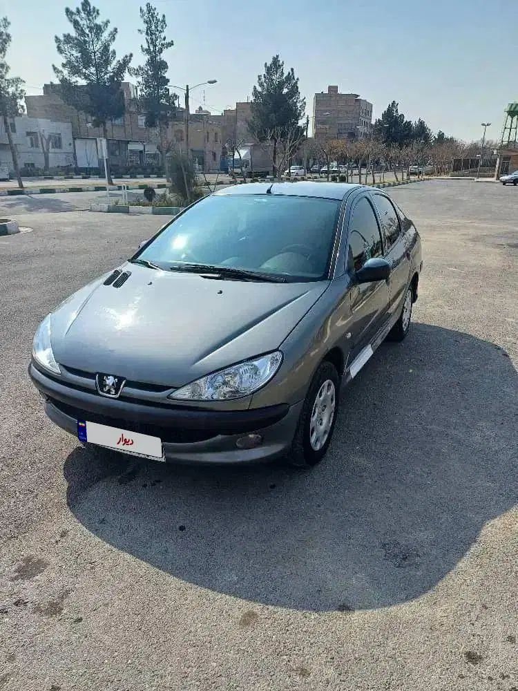 خودرو پژو، ۲۰۶ صندوق دار آگهی ann_19935918