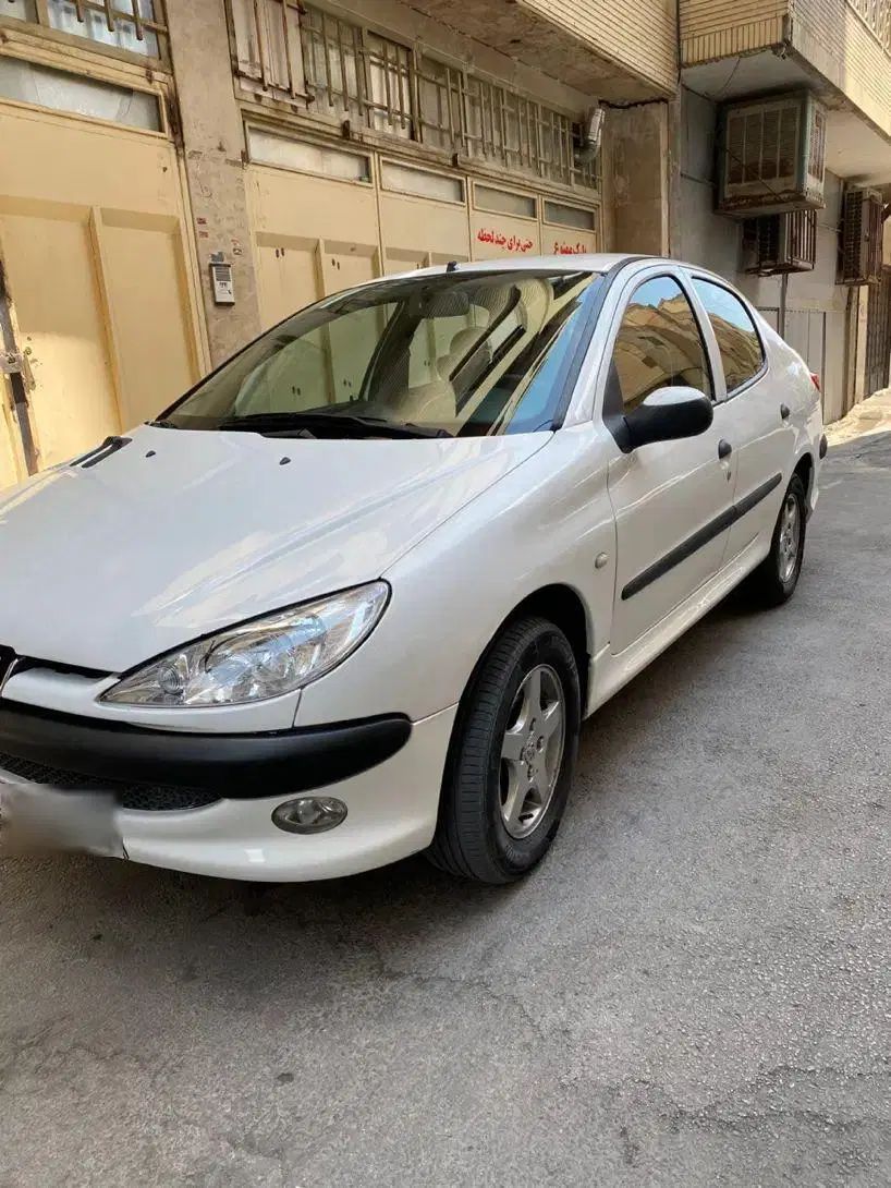 پژو ۲۰۶ صندوق دار v8 - 1396