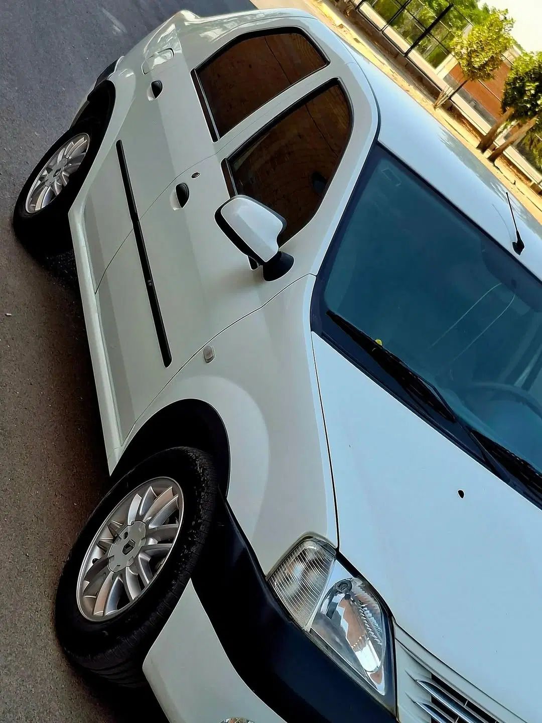 رنو تندر 90 E2 - 1392