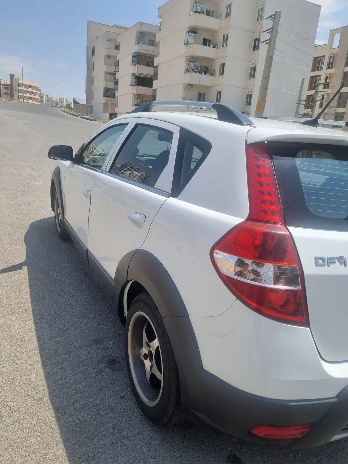 دانگ فنگ H30 کراس اتوماتیک - 1398