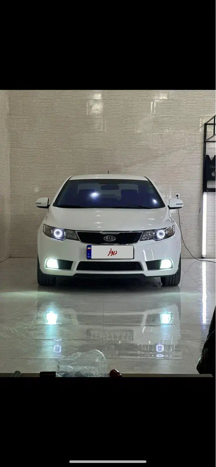 کیا سراتو 2.0 لیتر اتوماتیک GT لاین - 2014