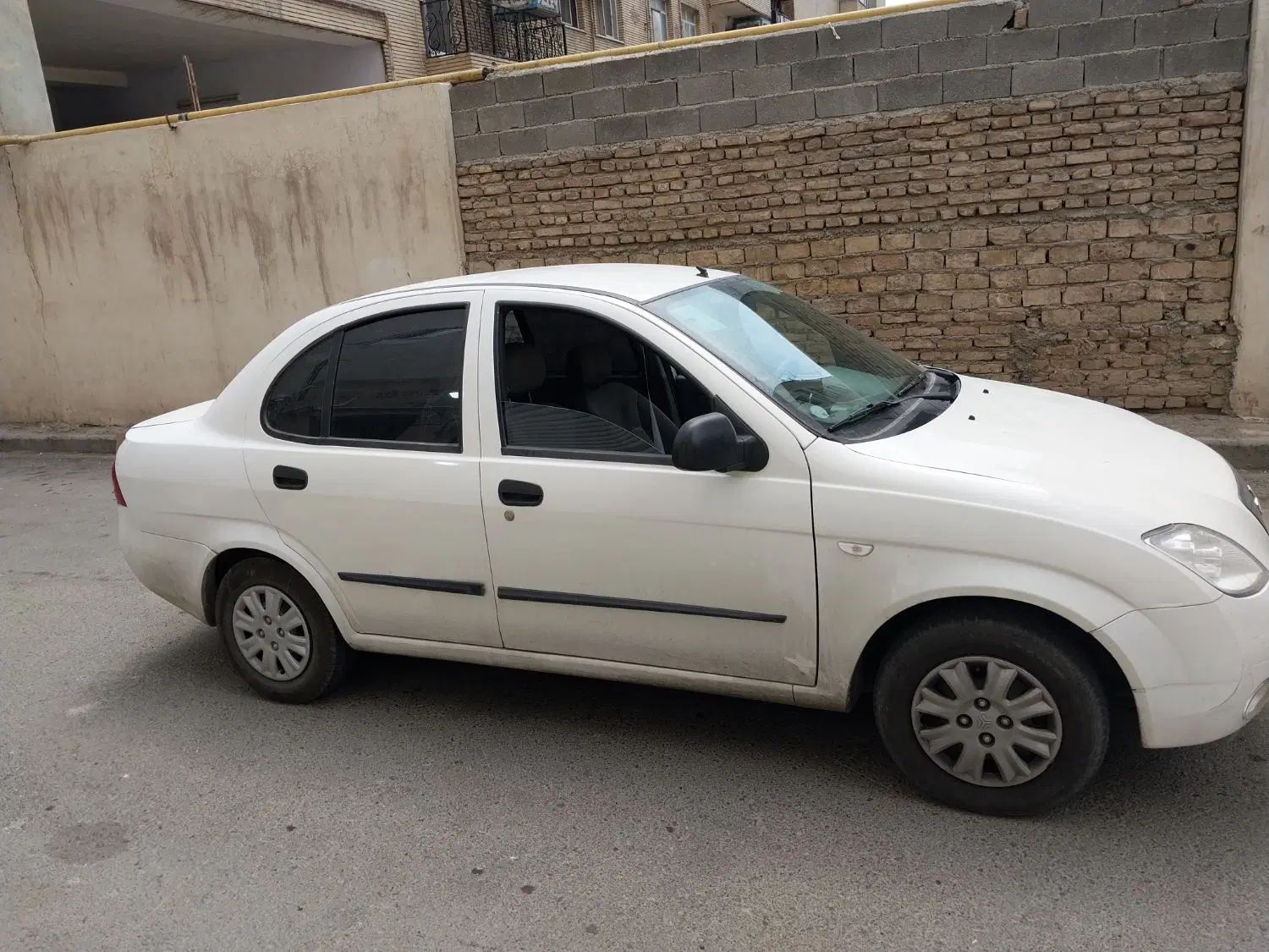 تیبا صندوق دار SX - 1400