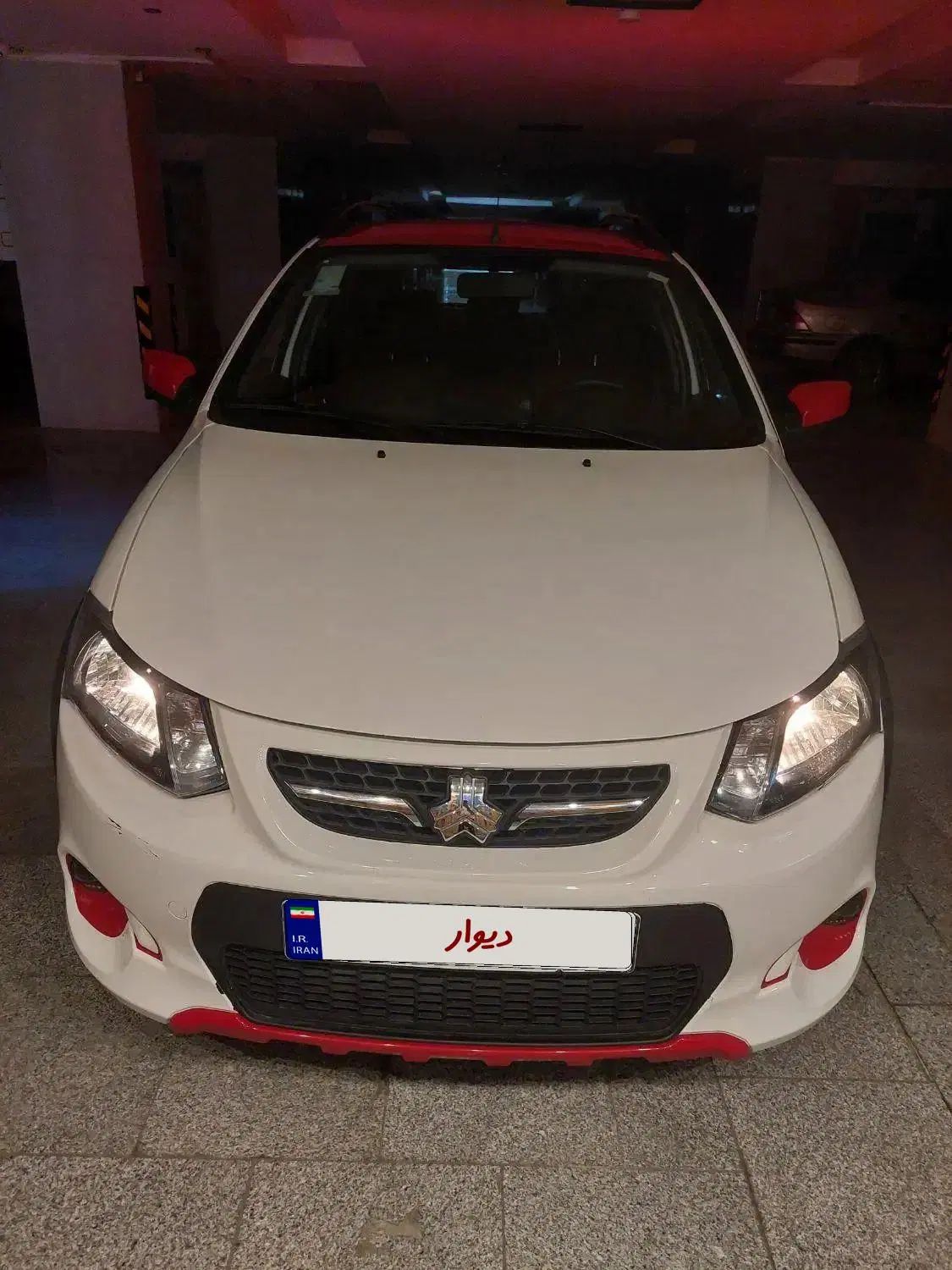 خودرو کوییک، معمولی آگهی ann_19936394