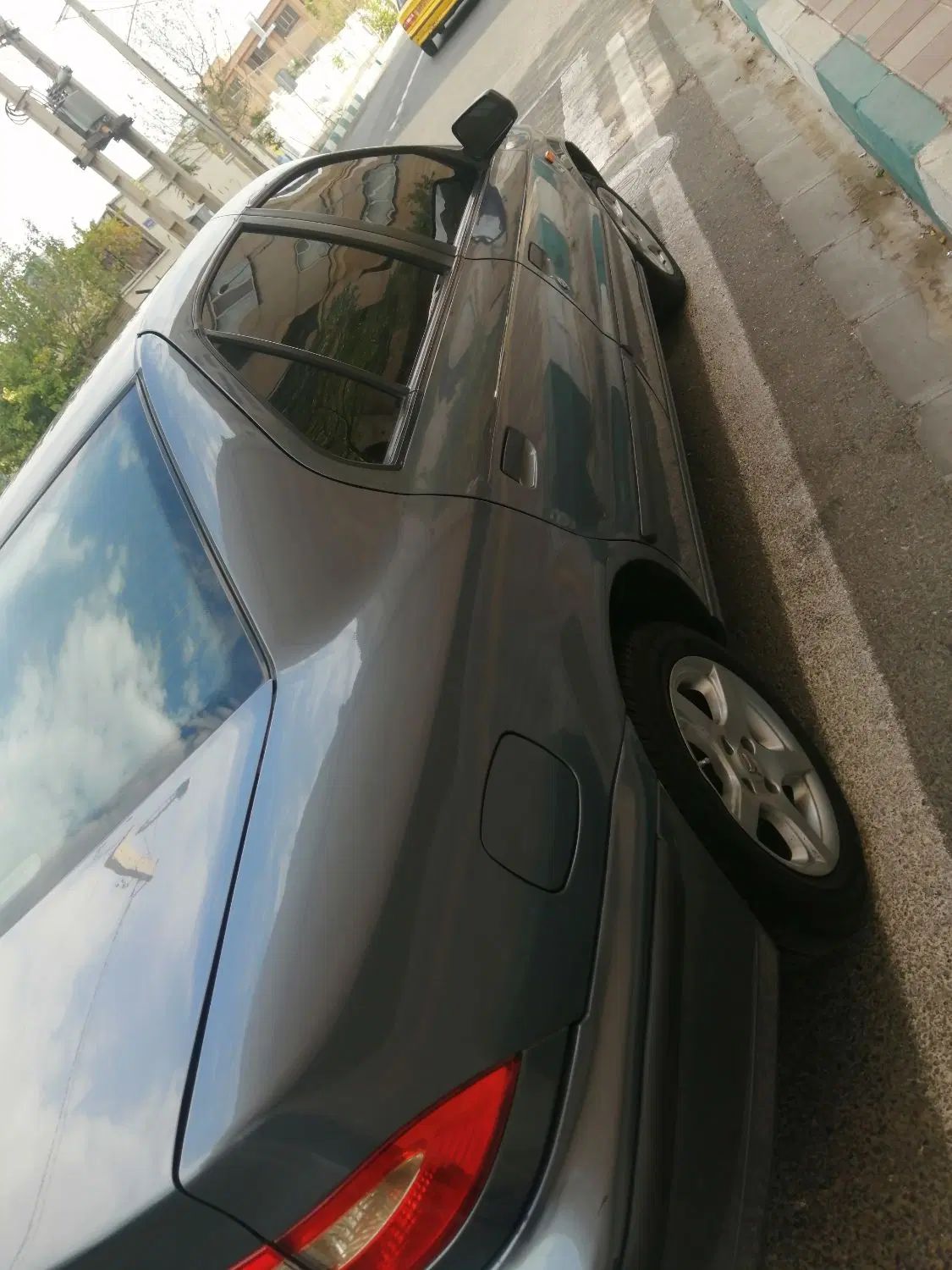 سمند LX XU7 - 1396
