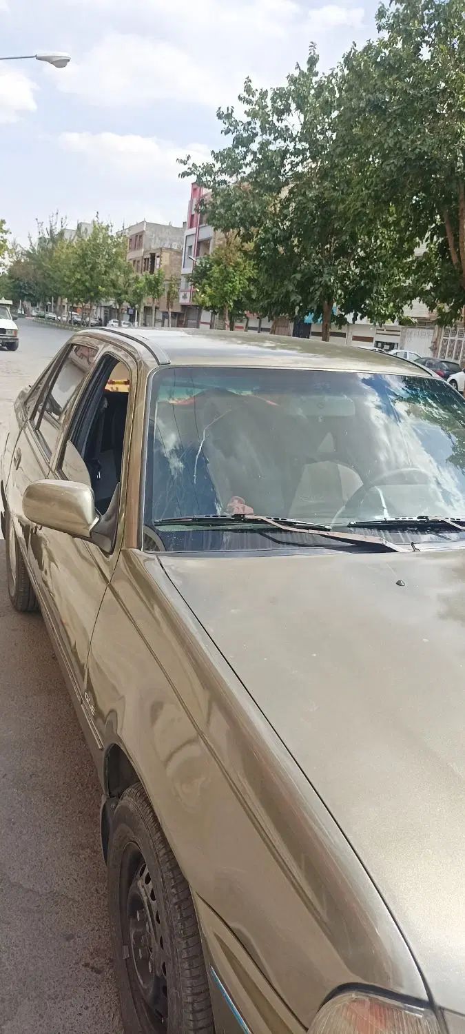 دوو سیلو سدان - 1381