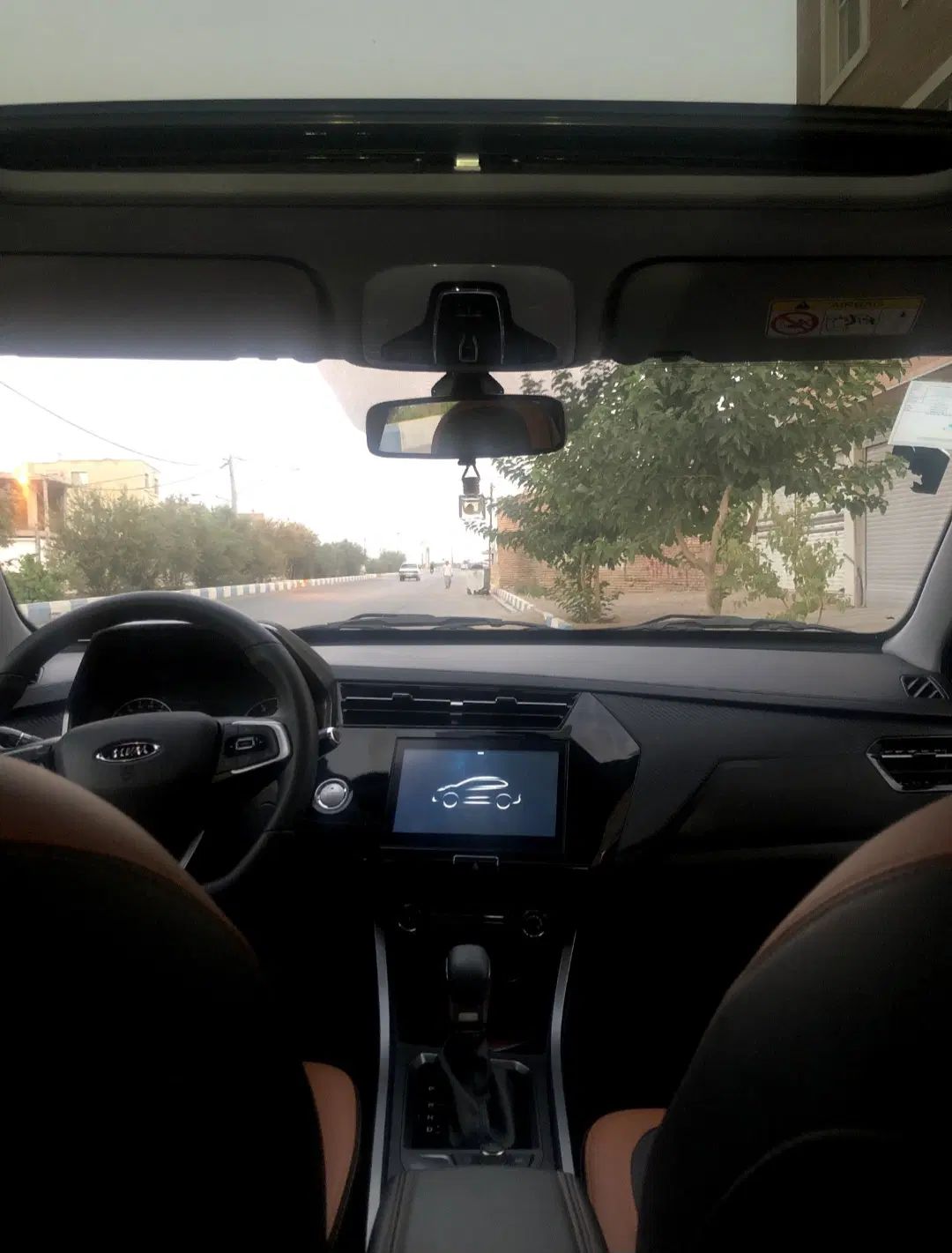 ام وی ام X22 اتوماتیک اسپرت اکسلنت - 1400