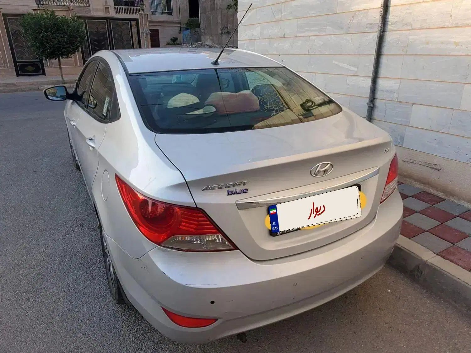 هیوندای اکسنت 1.6 لیتر بلو - 2015