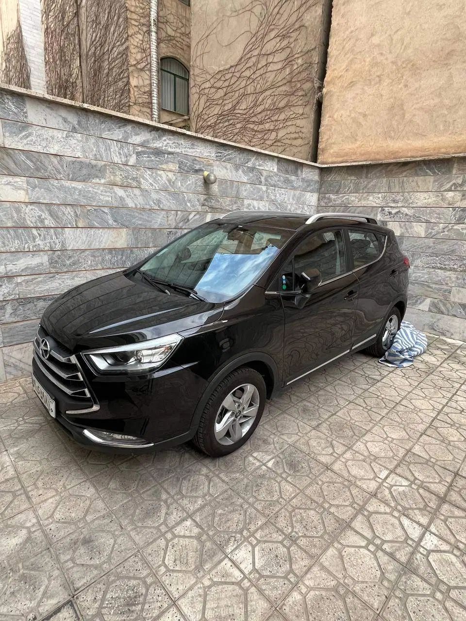 جک S3 اتوماتیک - 1402