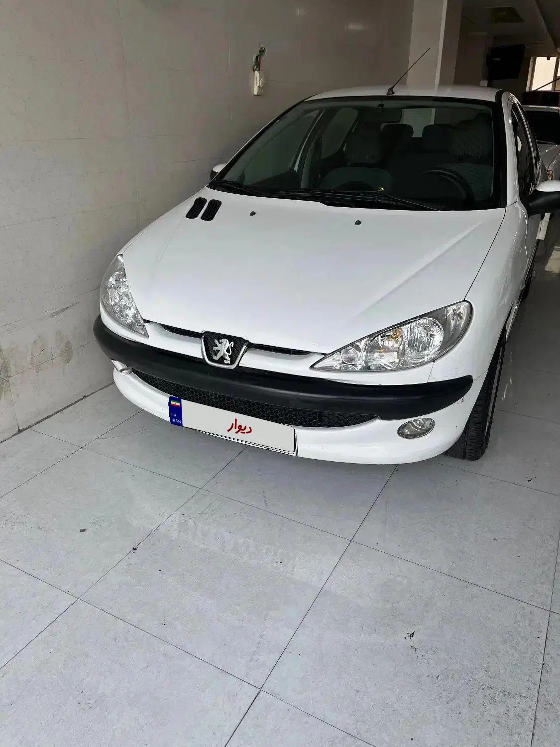 پژو ۲۰۶ صندوق دار v8 - 1395