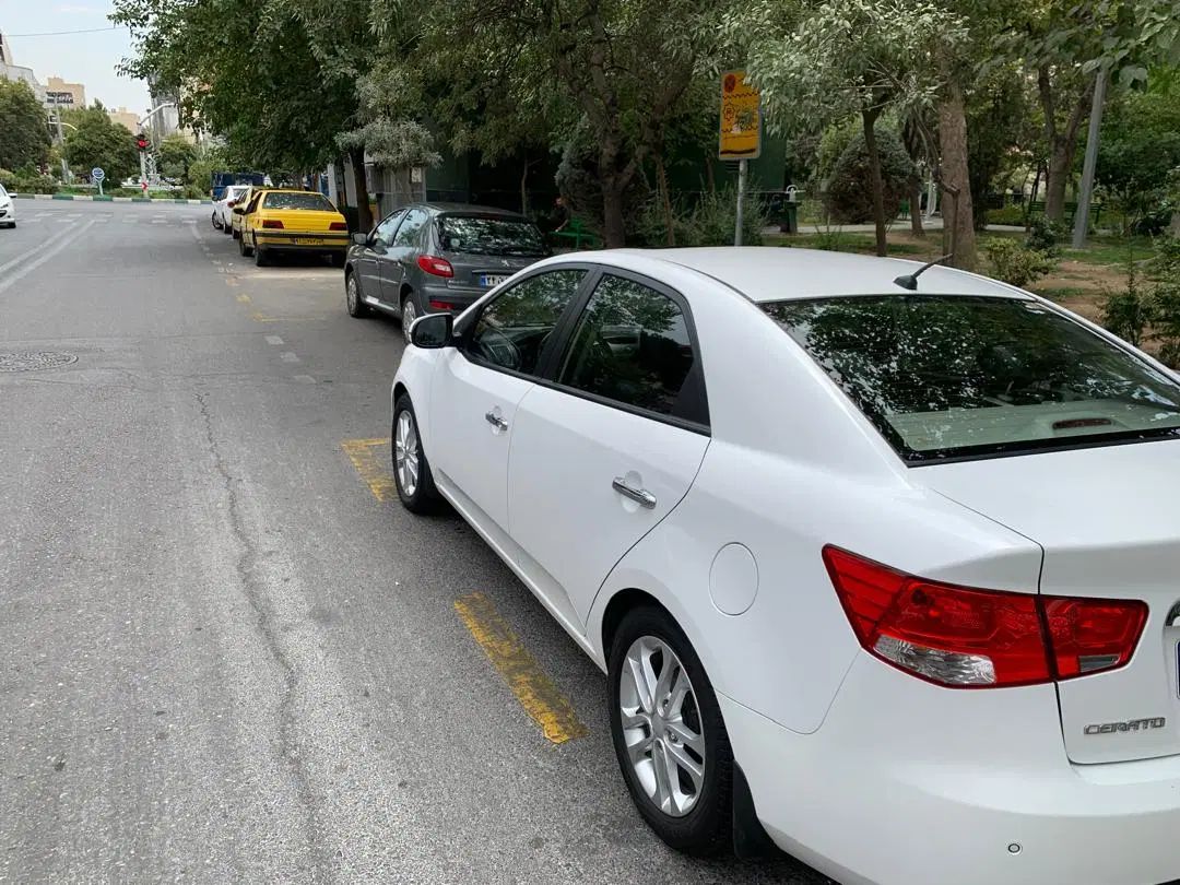کیا سراتو 2.0 لیتر اتوماتیک GT لاین - 2017