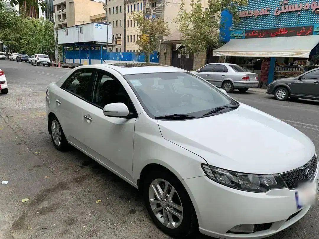 کیا سراتو 2.0 لیتر اتوماتیک GT لاین - 2017