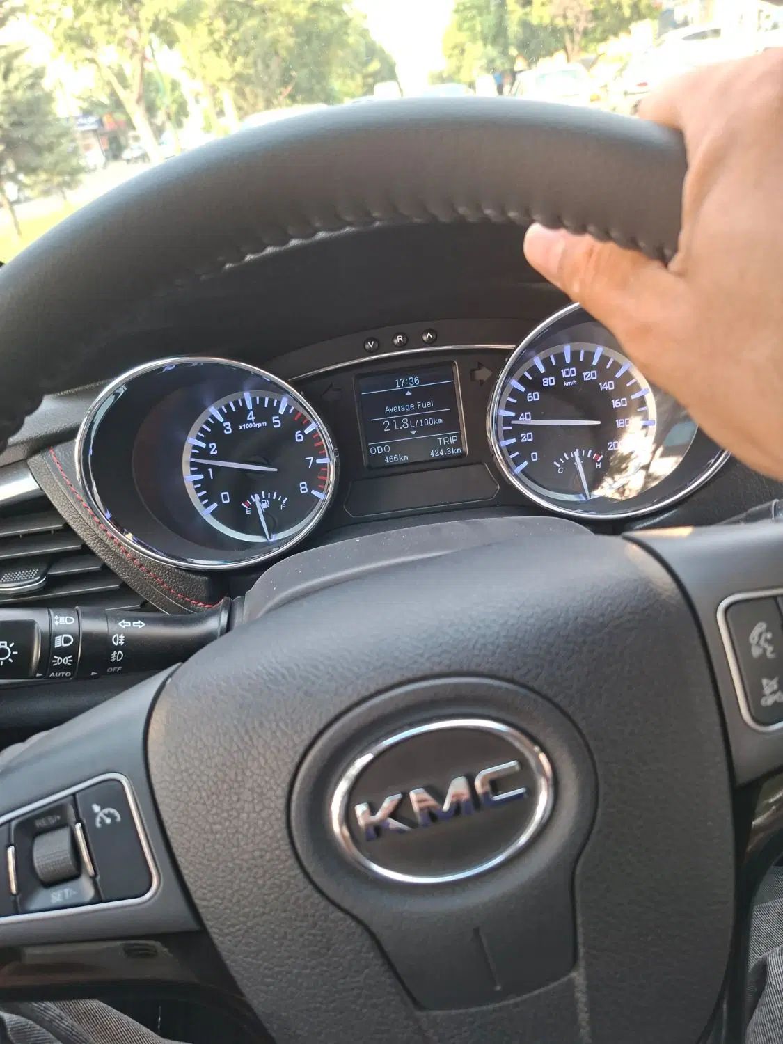 خودرو کی ام سی، T8 آگهی ann_19936953