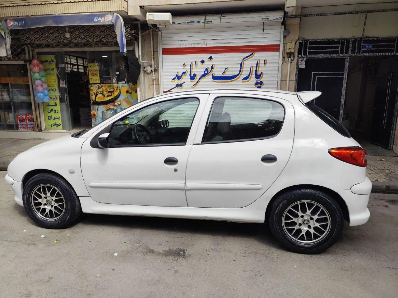 پژو 206 تیپ 2 - 1390