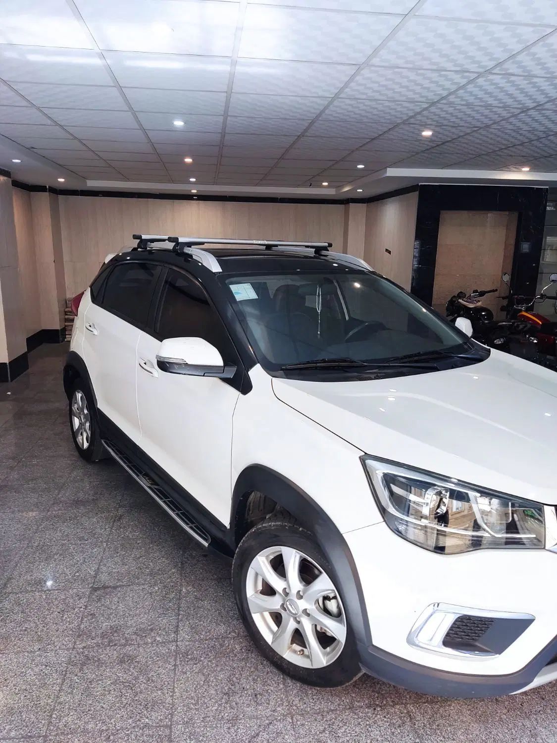 ام وی ام X22 اتوماتیک اسپرت لاکچری - 1400