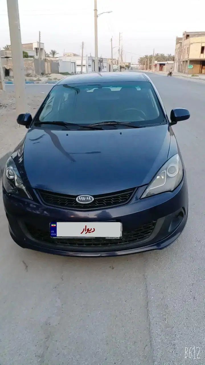 خودرو ام وی ام، 315 صندوقدار آگهی ann_19937453