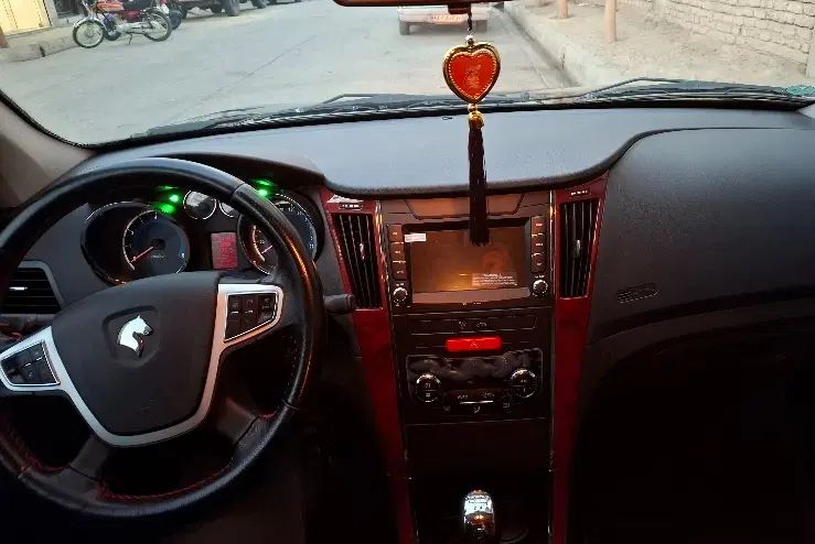 دنا پلاس توربو 6 دنده - 1401