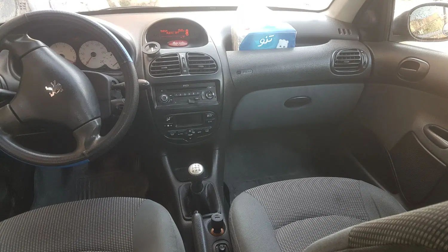 پژو ۲۰۶ صندوق دار v8 - 1394