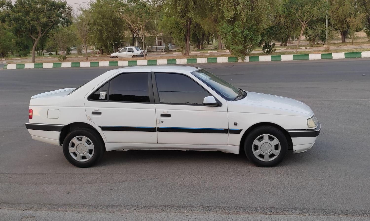 پژو 405 SLX بنزینی  XU7 - 1390