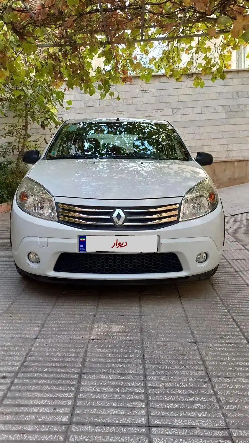 خودرو رنو، ساندرو آگهی ann_19938010