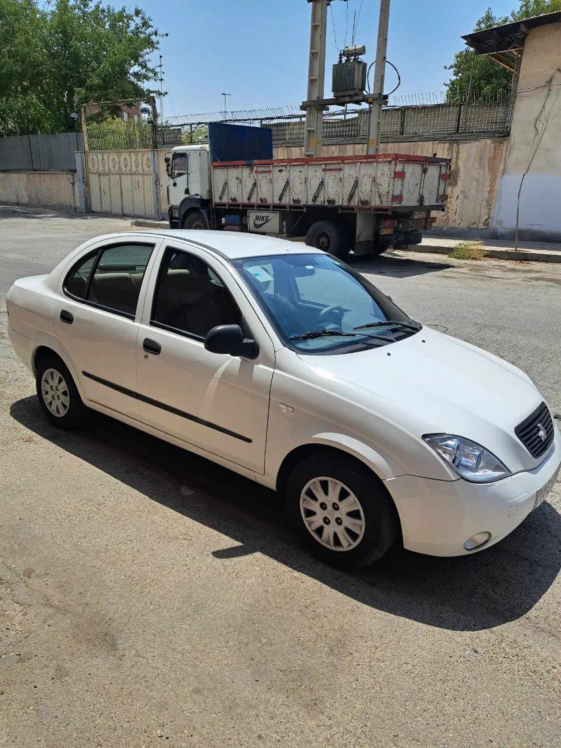 تیبا صندوق دار SX - 1395