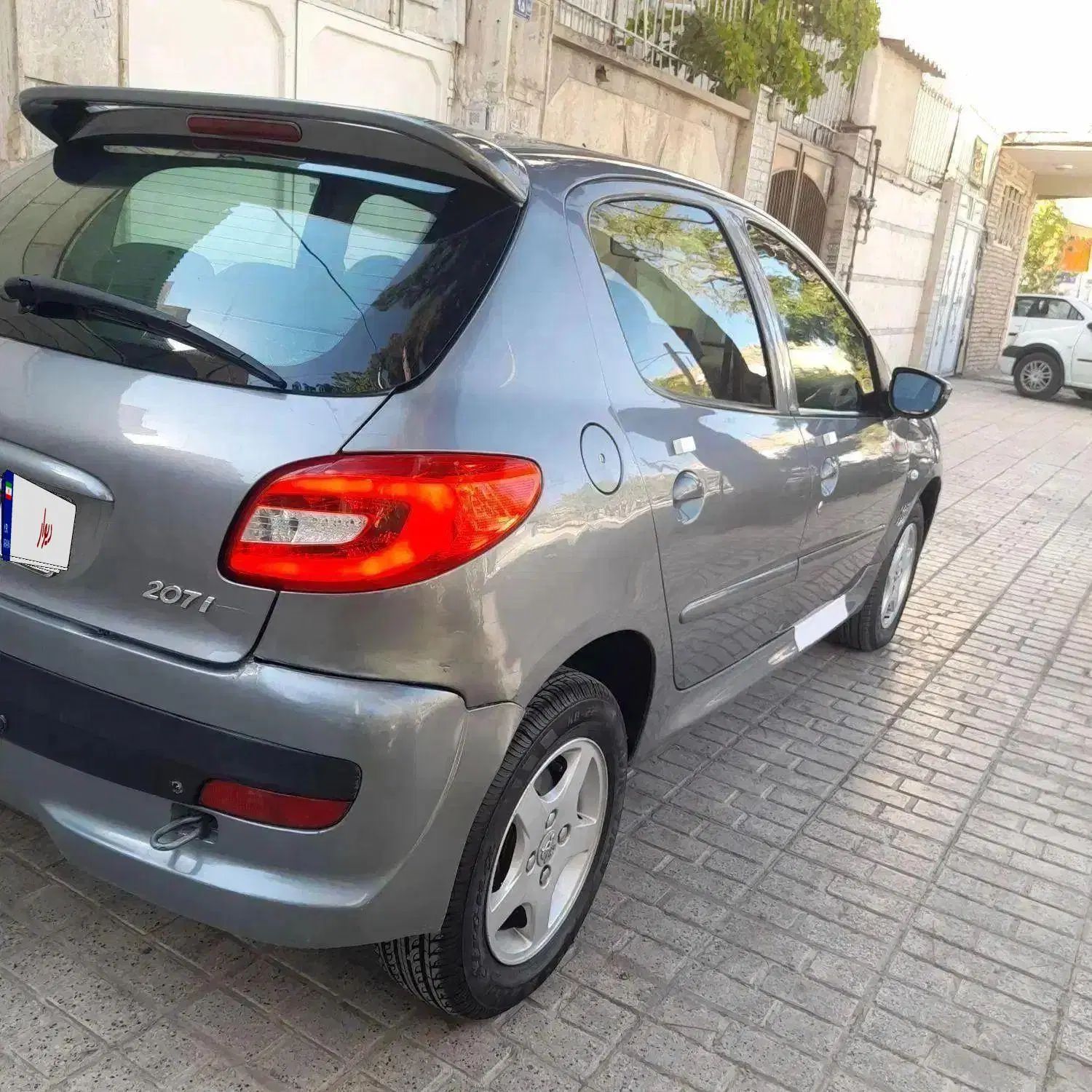 پژو 207 اتوماتیک - 1390