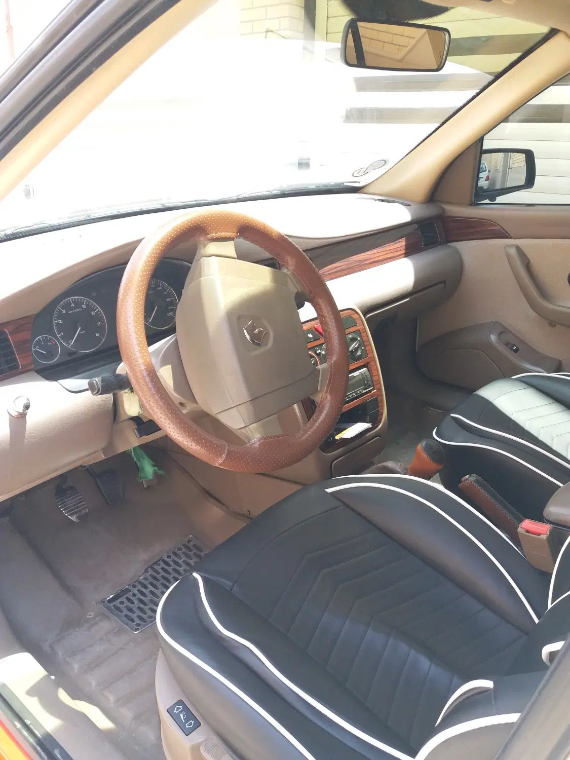 سمند LX XU7 - 1395