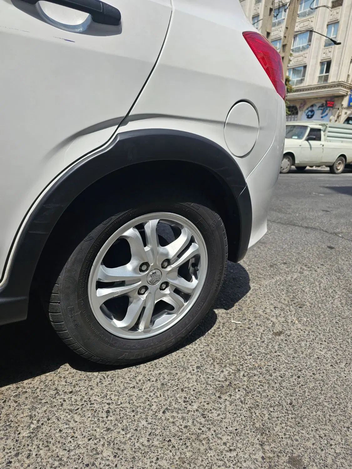 کوییک R دنده‌ای - 1400