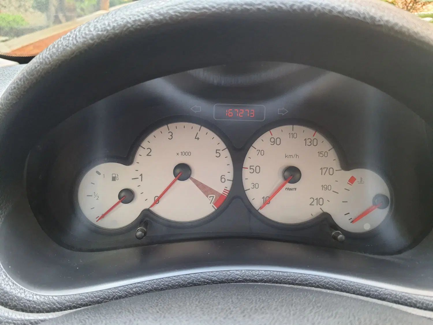پژو ۲۰۶ صندوق دار v8 - 1394