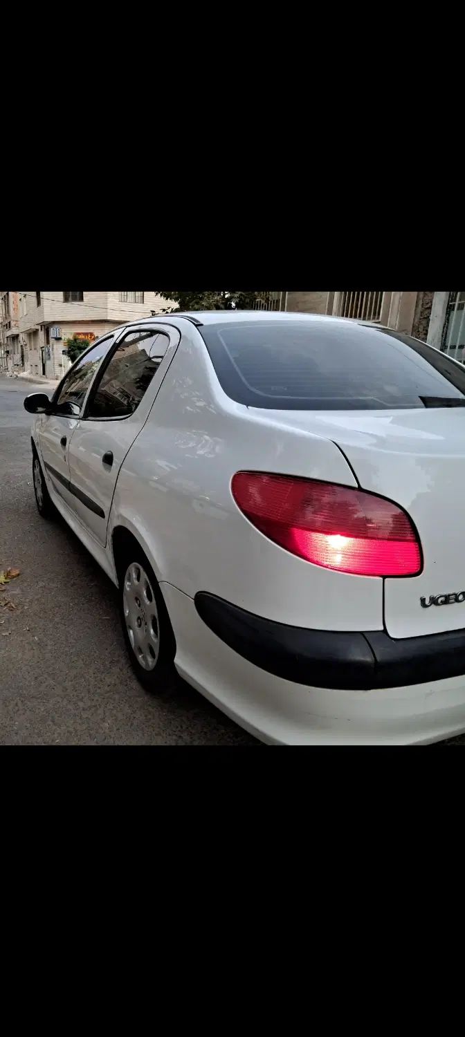 خودرو پژو، ۲۰۶ صندوق دار آگهی ann_19938409