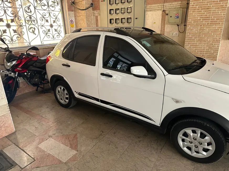 کوییک R دنده‌ای - 1402