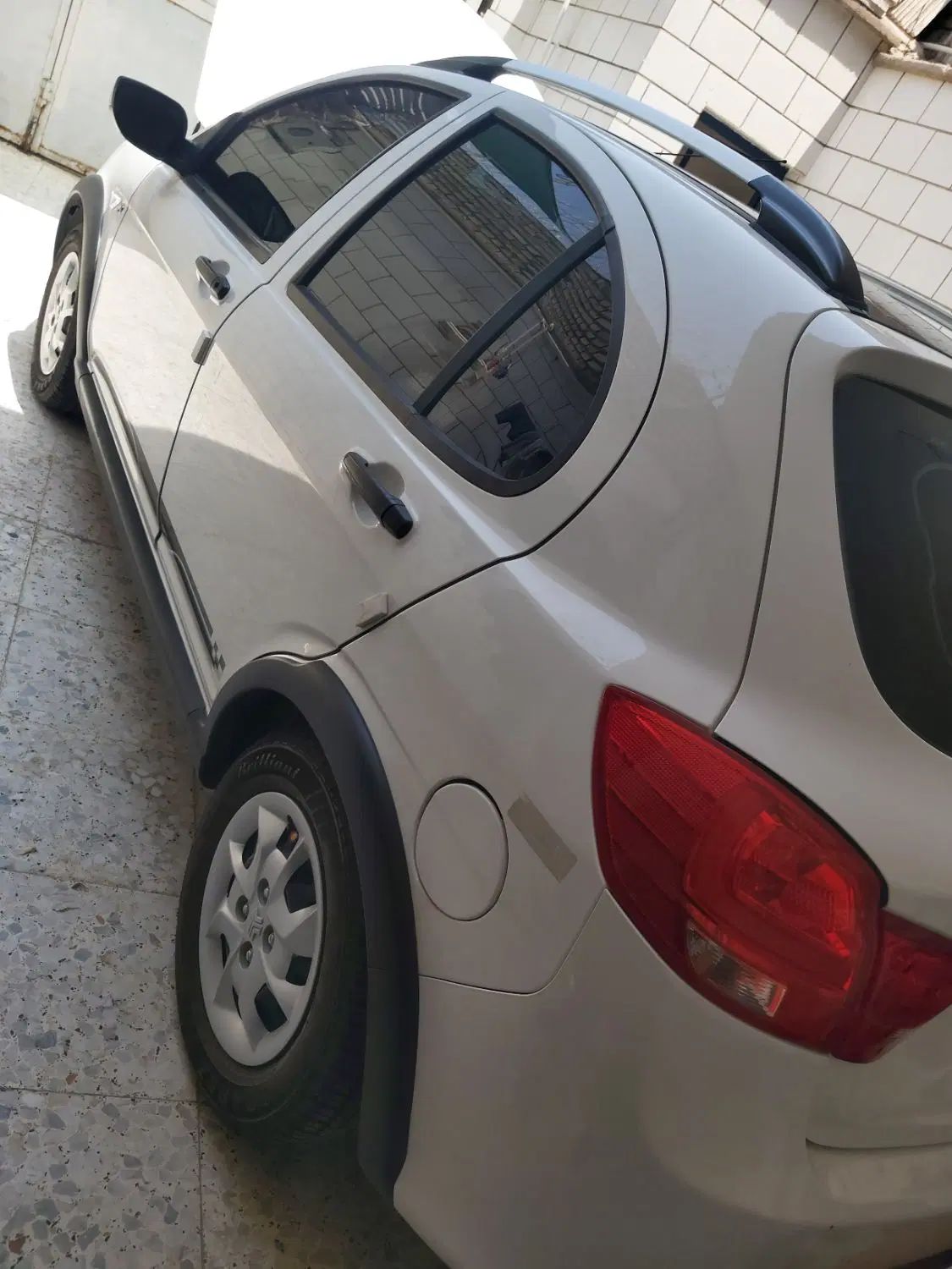 خودرو کوییک، معمولی آگهی ann_19938450