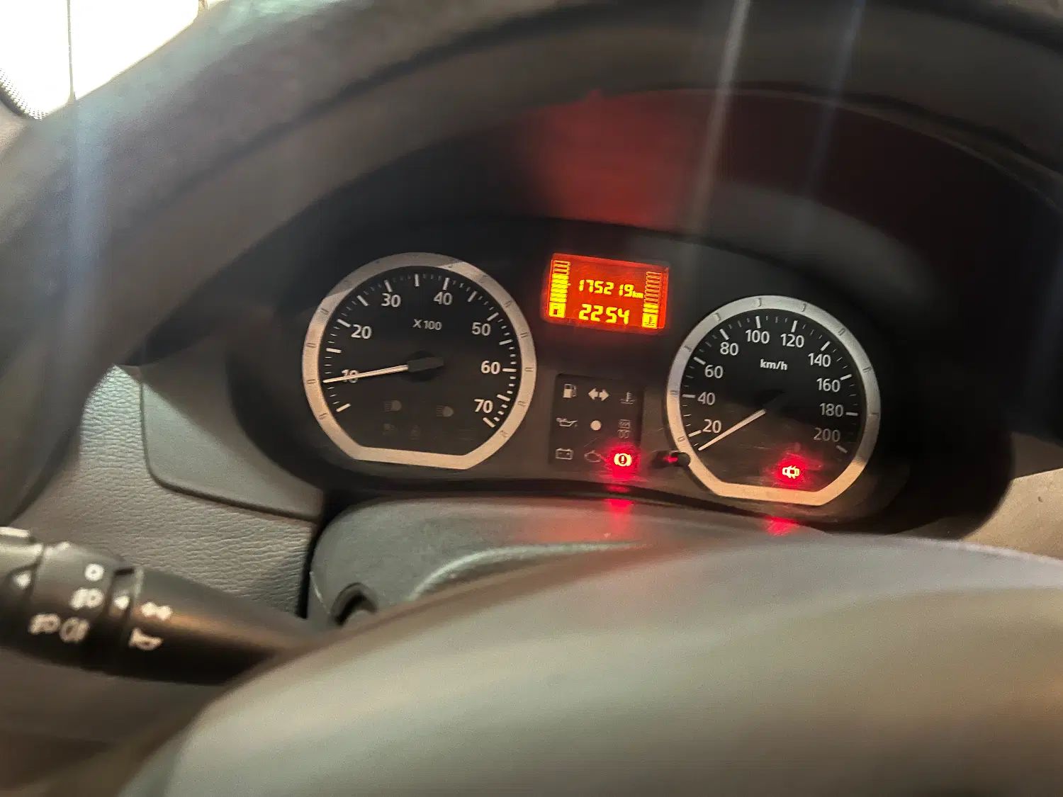 رنو تندر 90 E2 - 1392