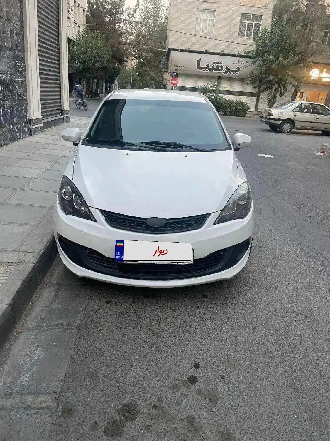 ام وی ام 315 هاچ بک ساده دنده ای - 1395