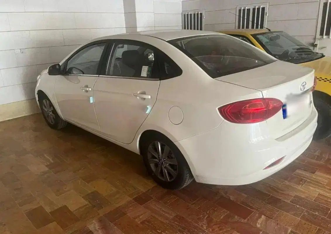 جک J4 اتوماتیک ساده - 1403