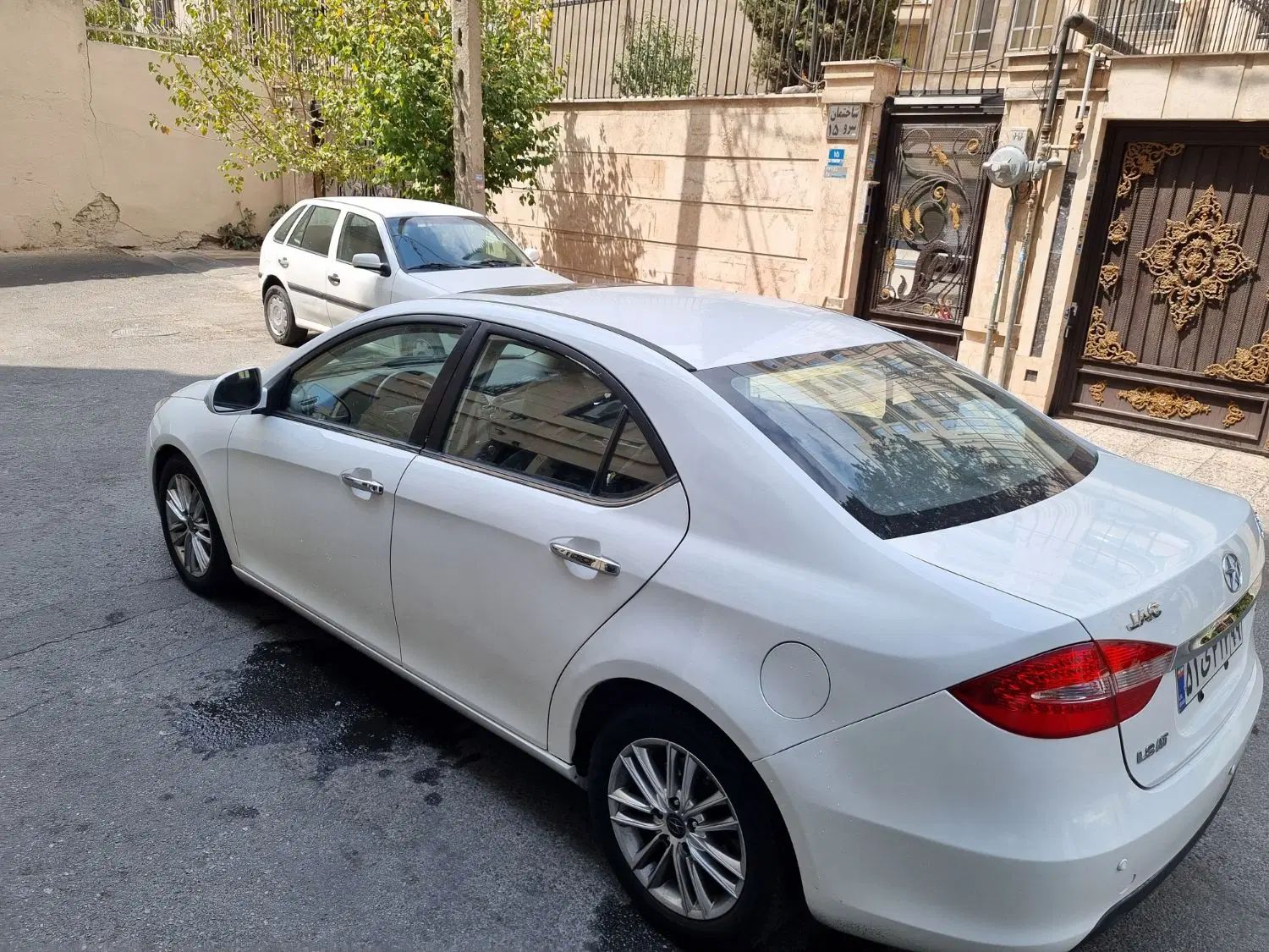جک J5 اتوماتیک - 1395