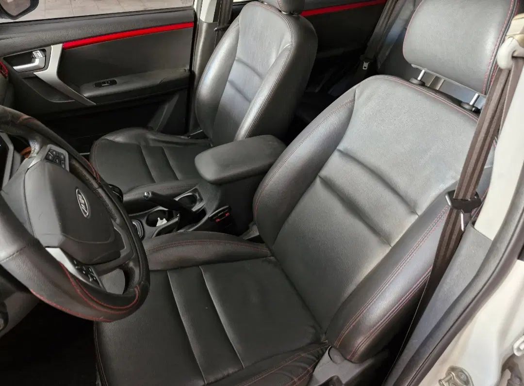 ام وی ام X33 S اتوماتیک اسپرت - 1397