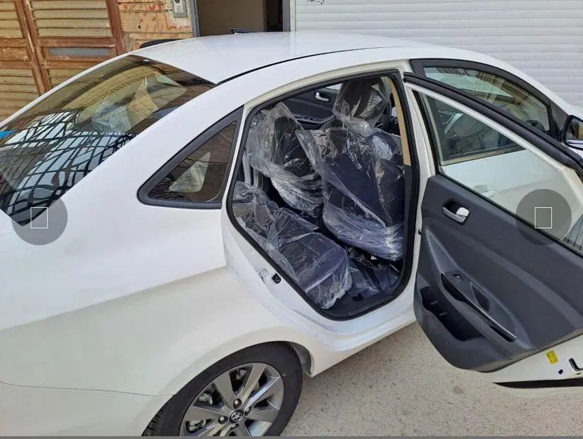 جک J4 اتوماتیک ساده - 1403