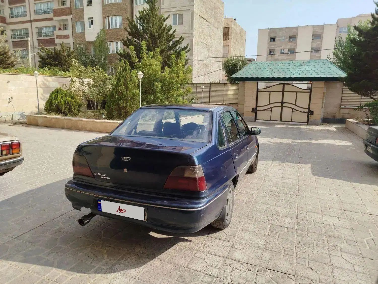 دوو سیلو سدان - 1376