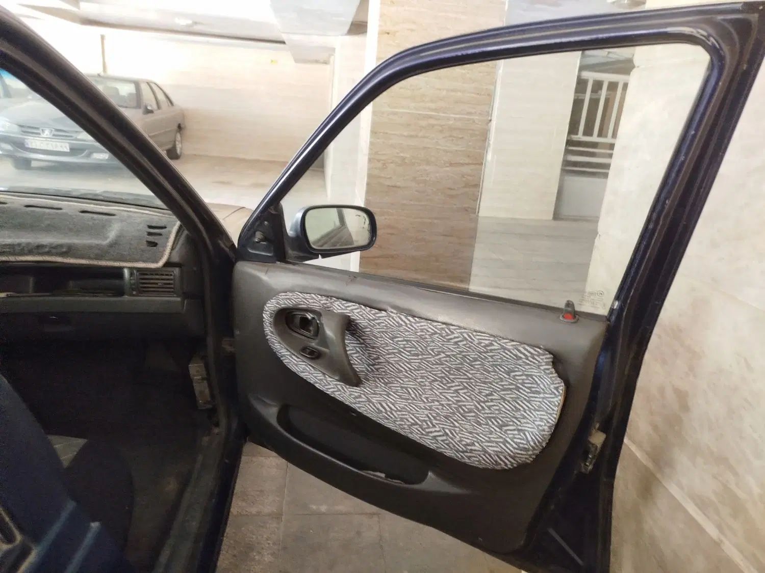 دوو سیلو سدان - 1376