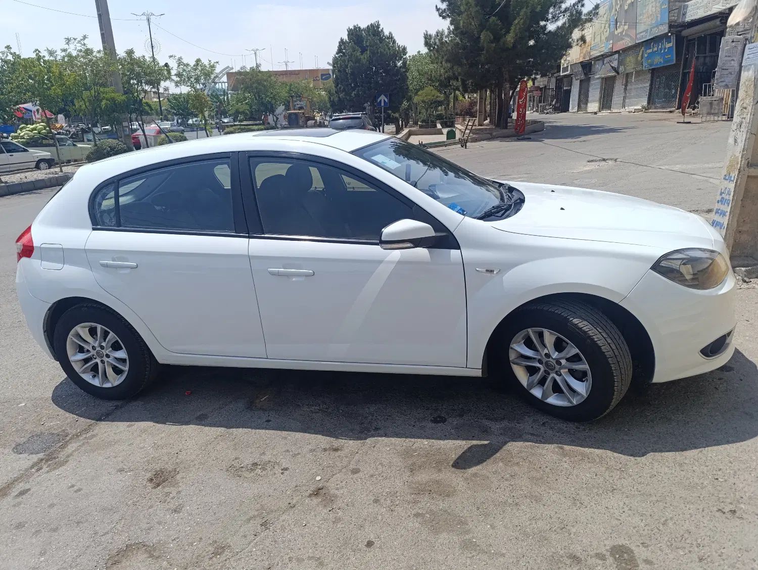 برلیانس H320 دنده‌ای 1500 - 1396