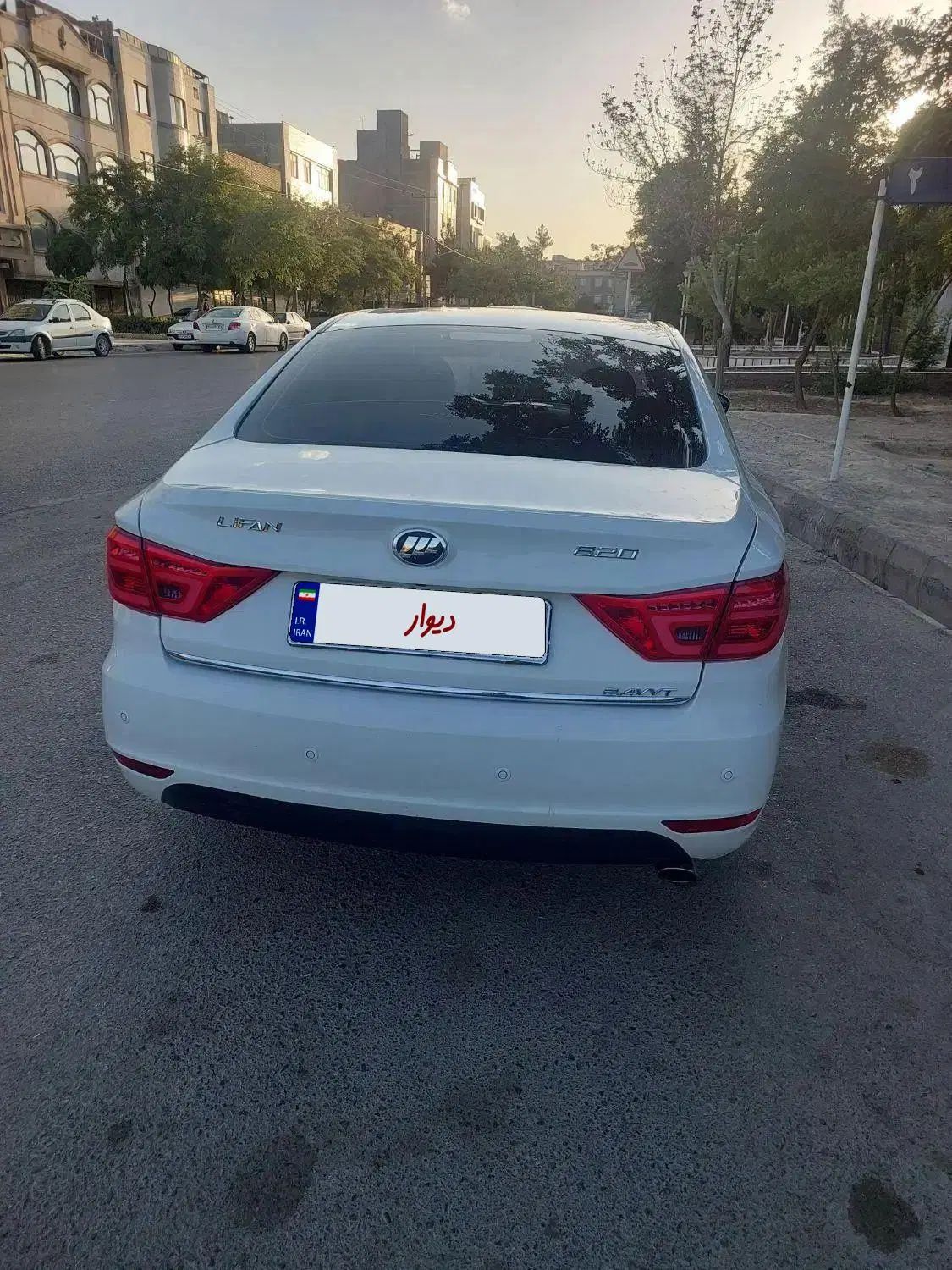 لیفان 820 اتوماتیک - 1396