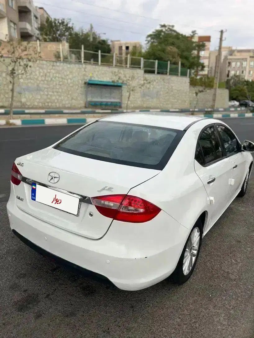 جک J5 اتوماتیک - 1393